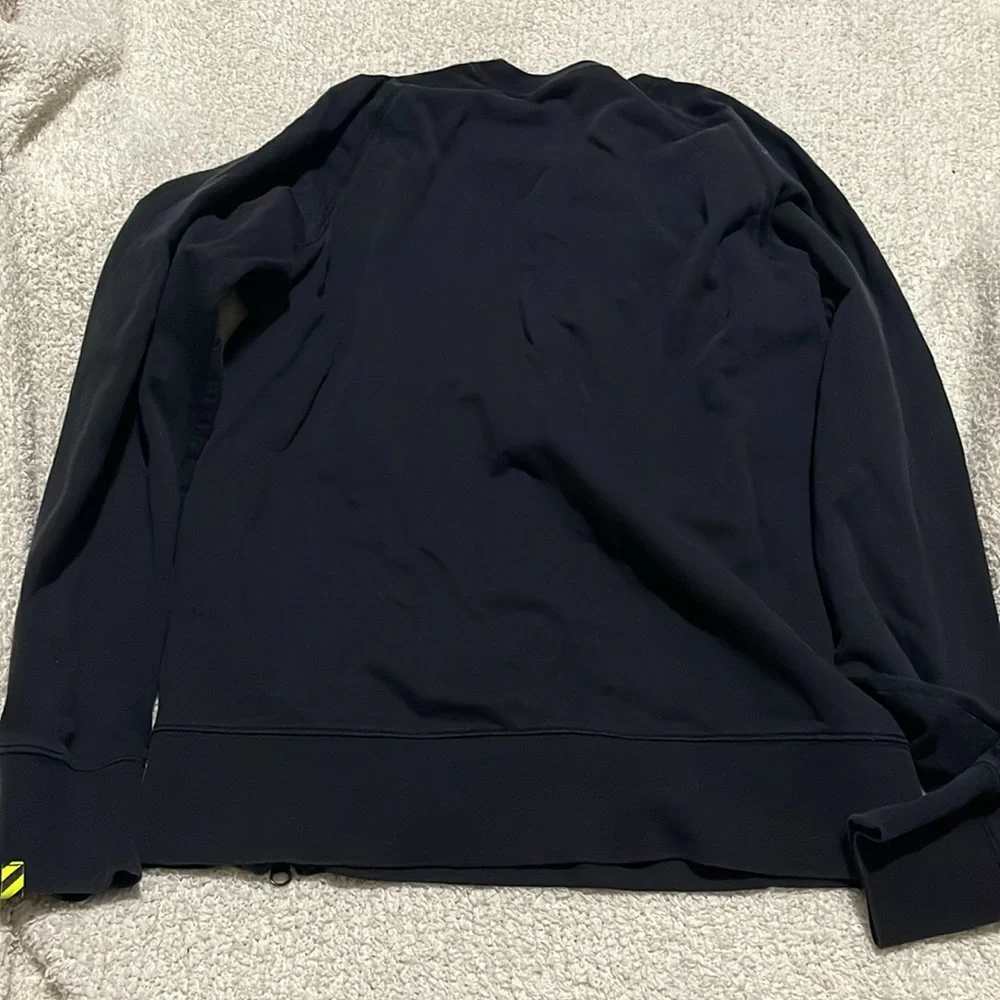Nike - Men’s M